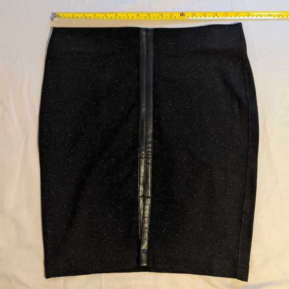 Joe Fresh Black Skirt with Detail L - Picture 4 of 6